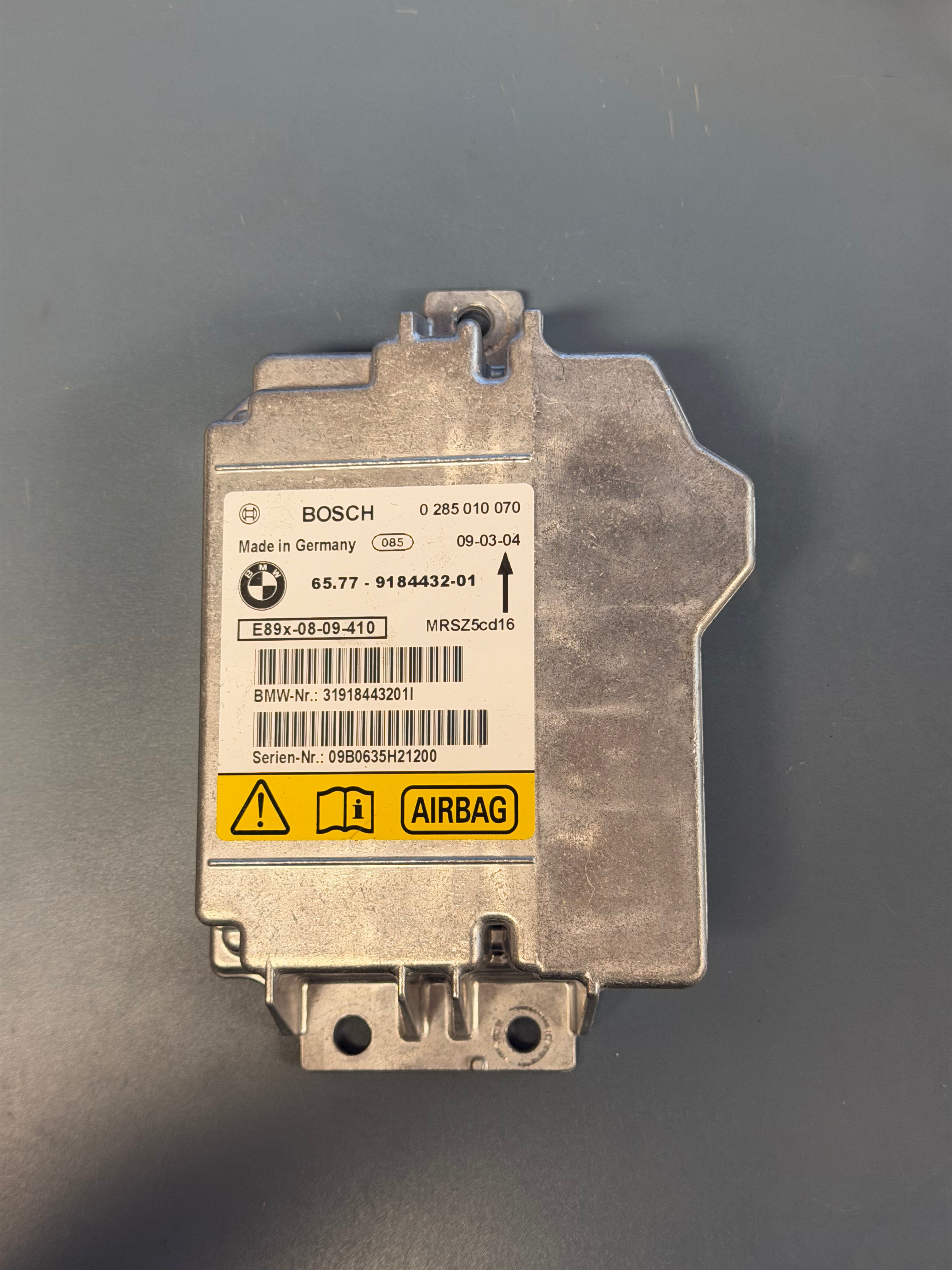 Airbag Control Module E92 9184432-01