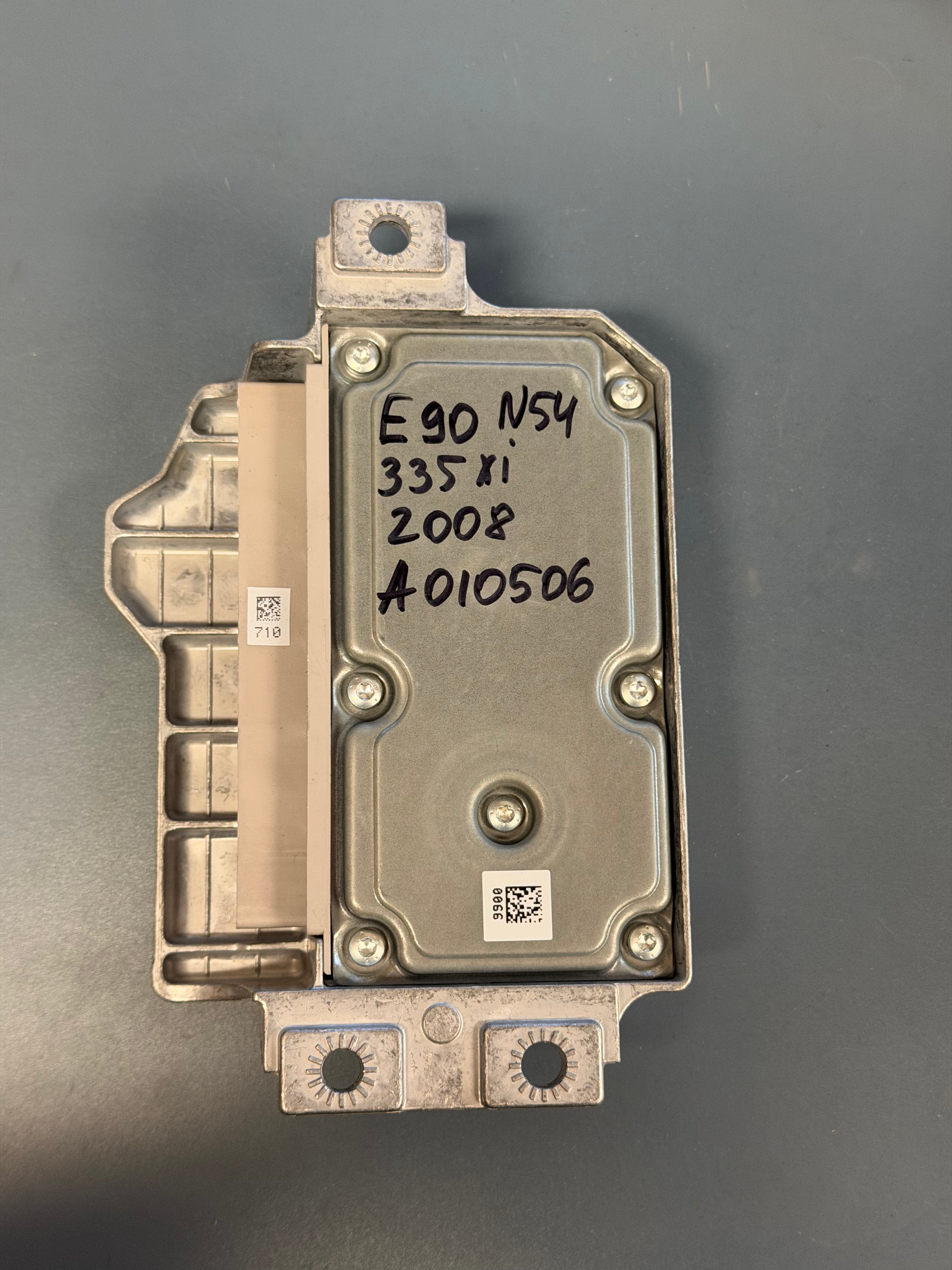 Airbag Control Module E90 9166057-01