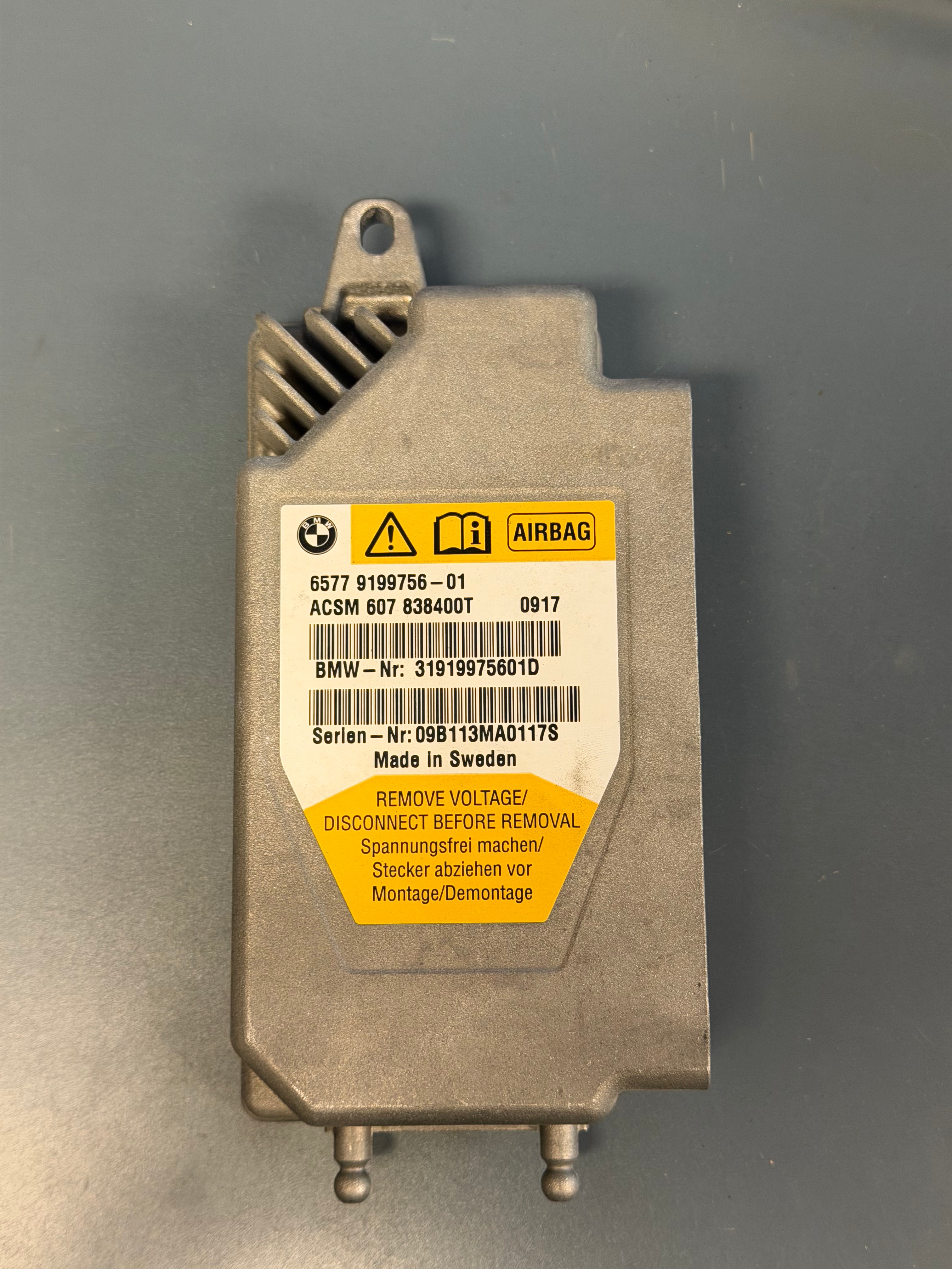 Airbag Control Module F01 9199756-01