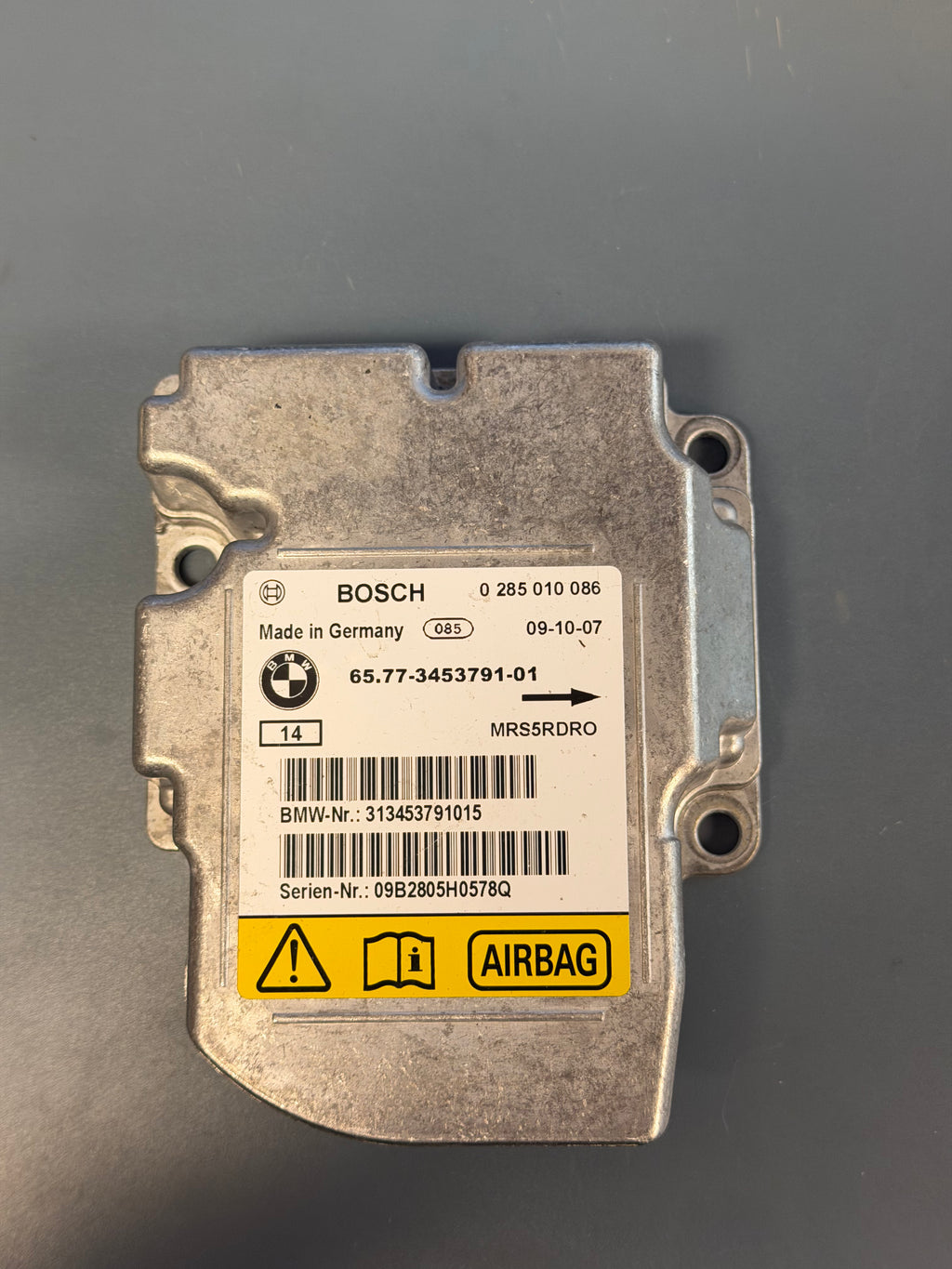 Airbag Control Module E83 3453791-01