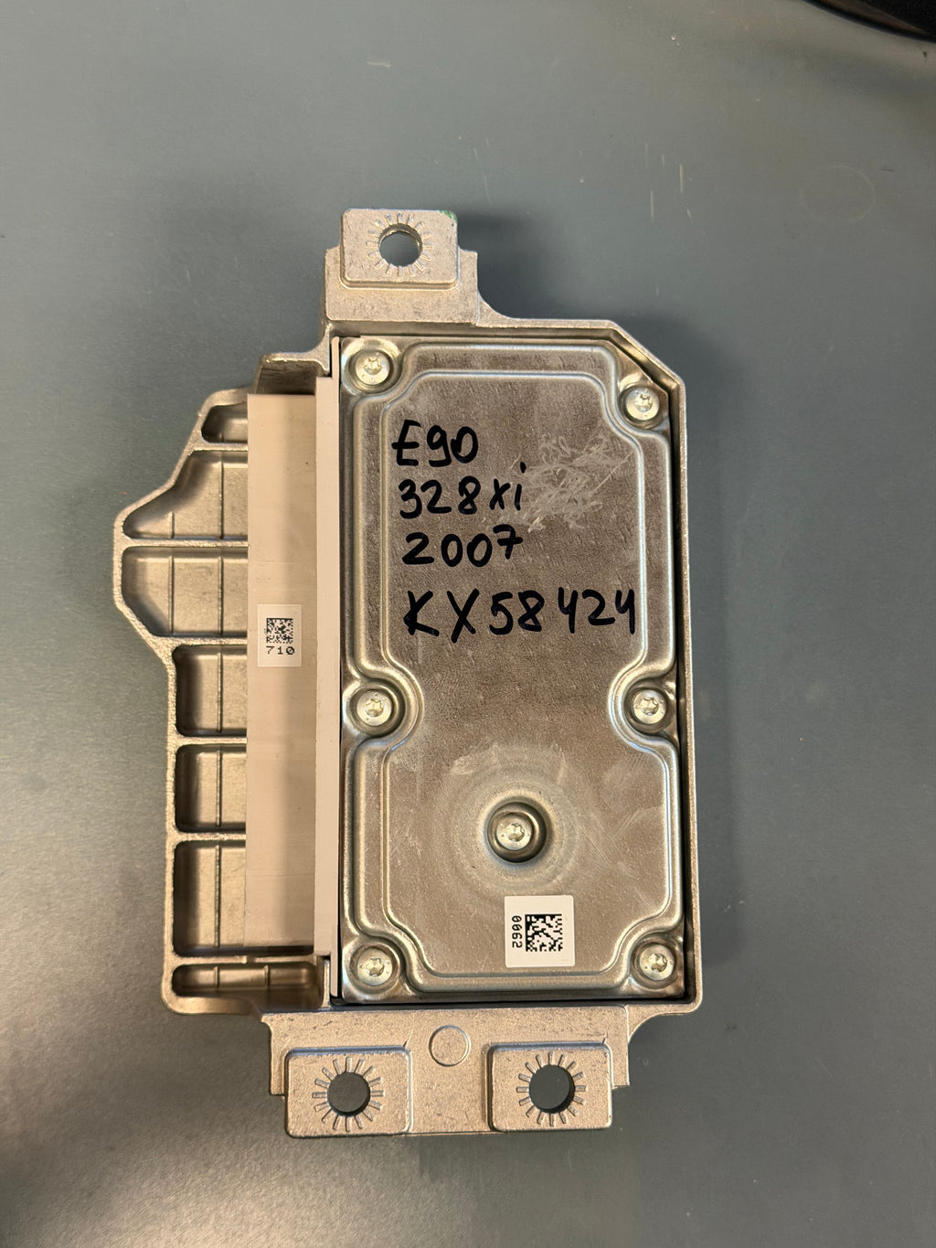 Airbag Control Module E90 65779122500-01