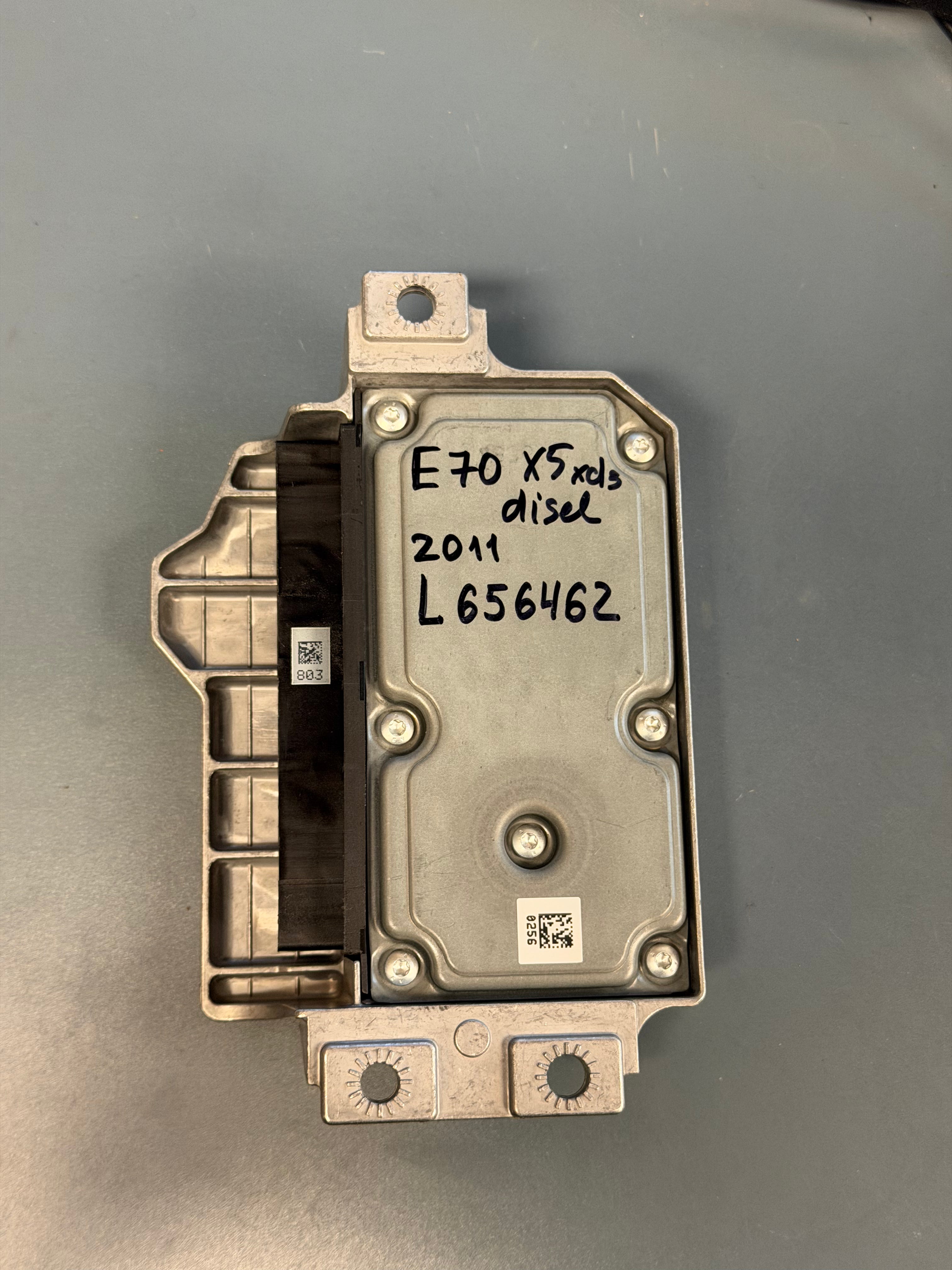 Airbag Control Module E70 65779214813-02