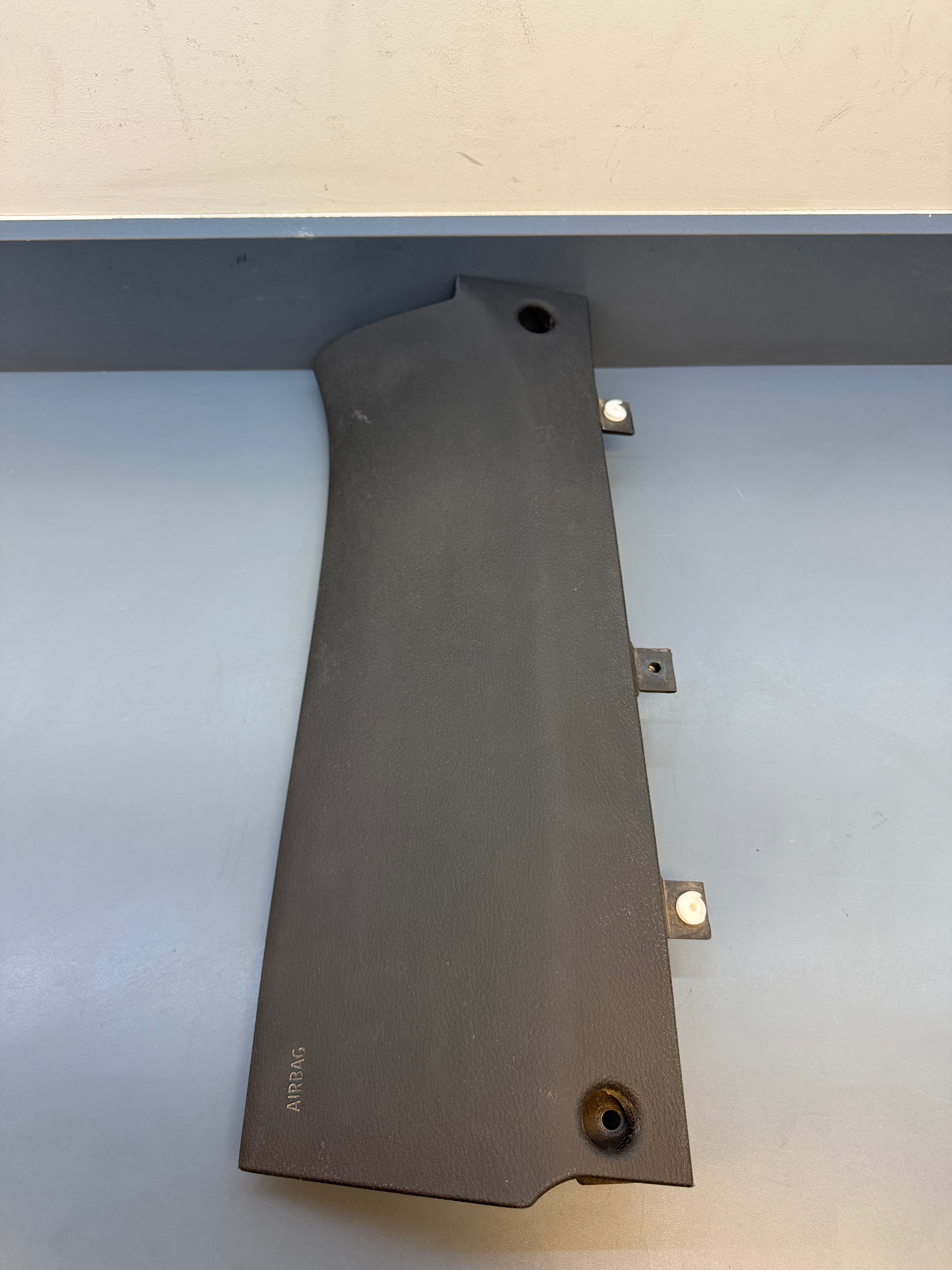 BMW F25 Knees Left Airbag