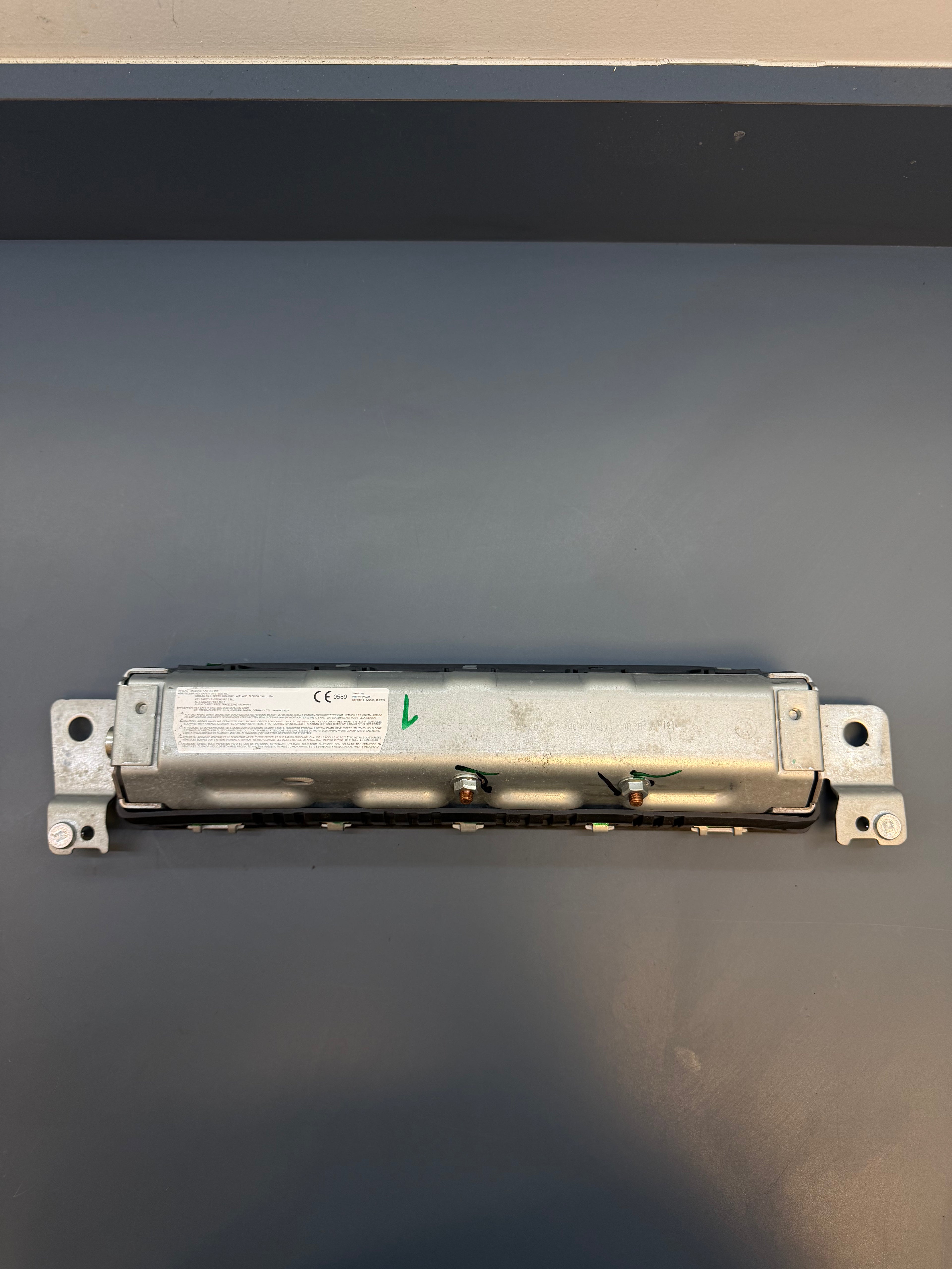 BMW F30 Right side Knees Airbag KV922865313