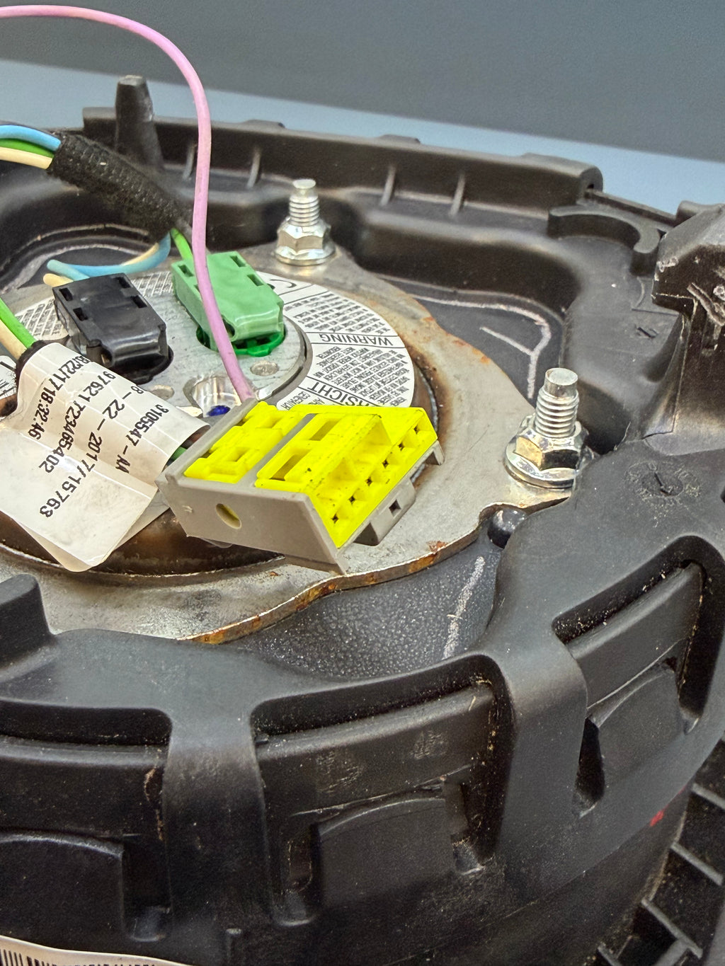 BMW E90 Steering Wheel Airbag Sport 3051642