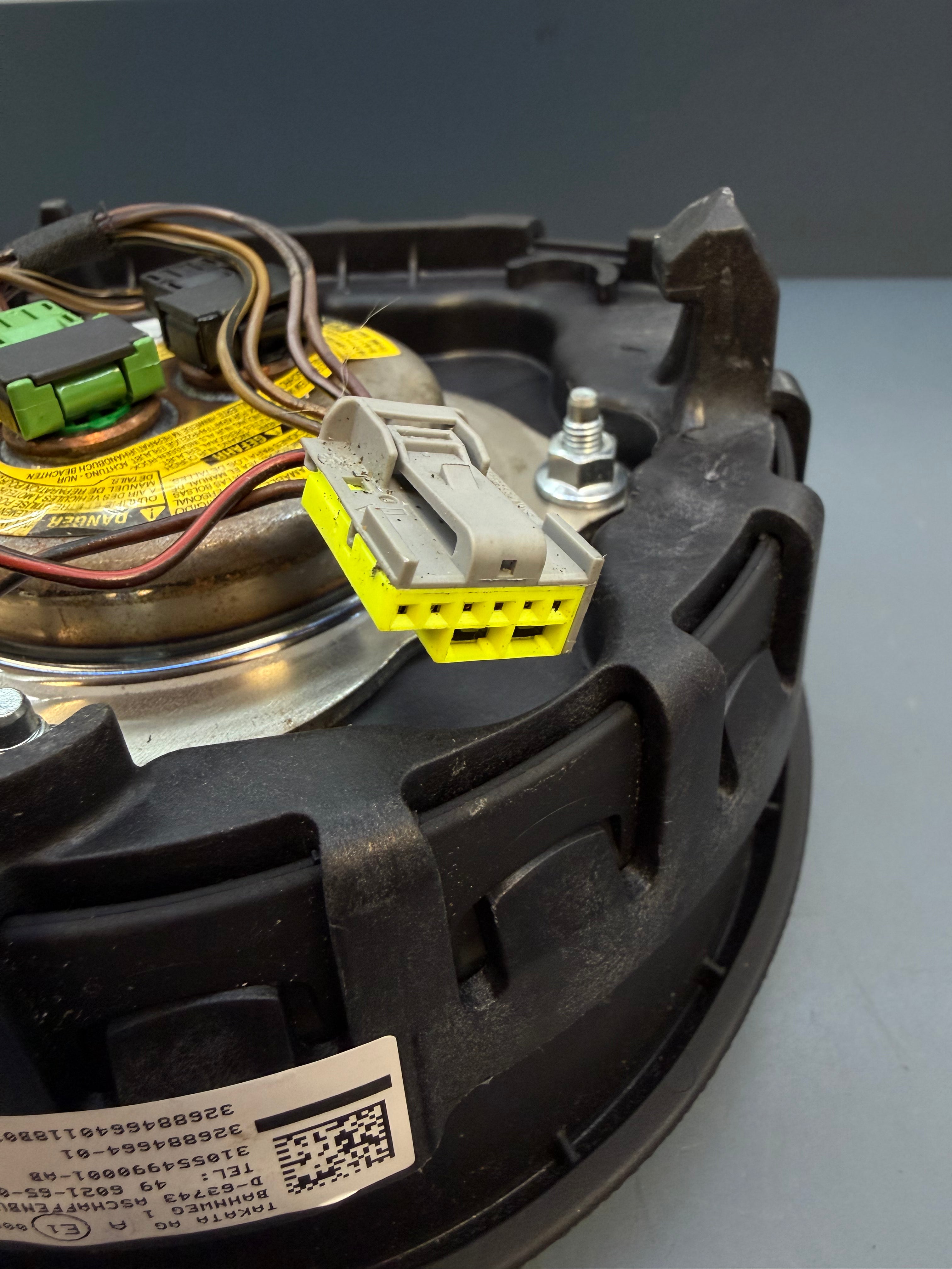 BMW E90 Steering Wheel Airbag Sport 3051642