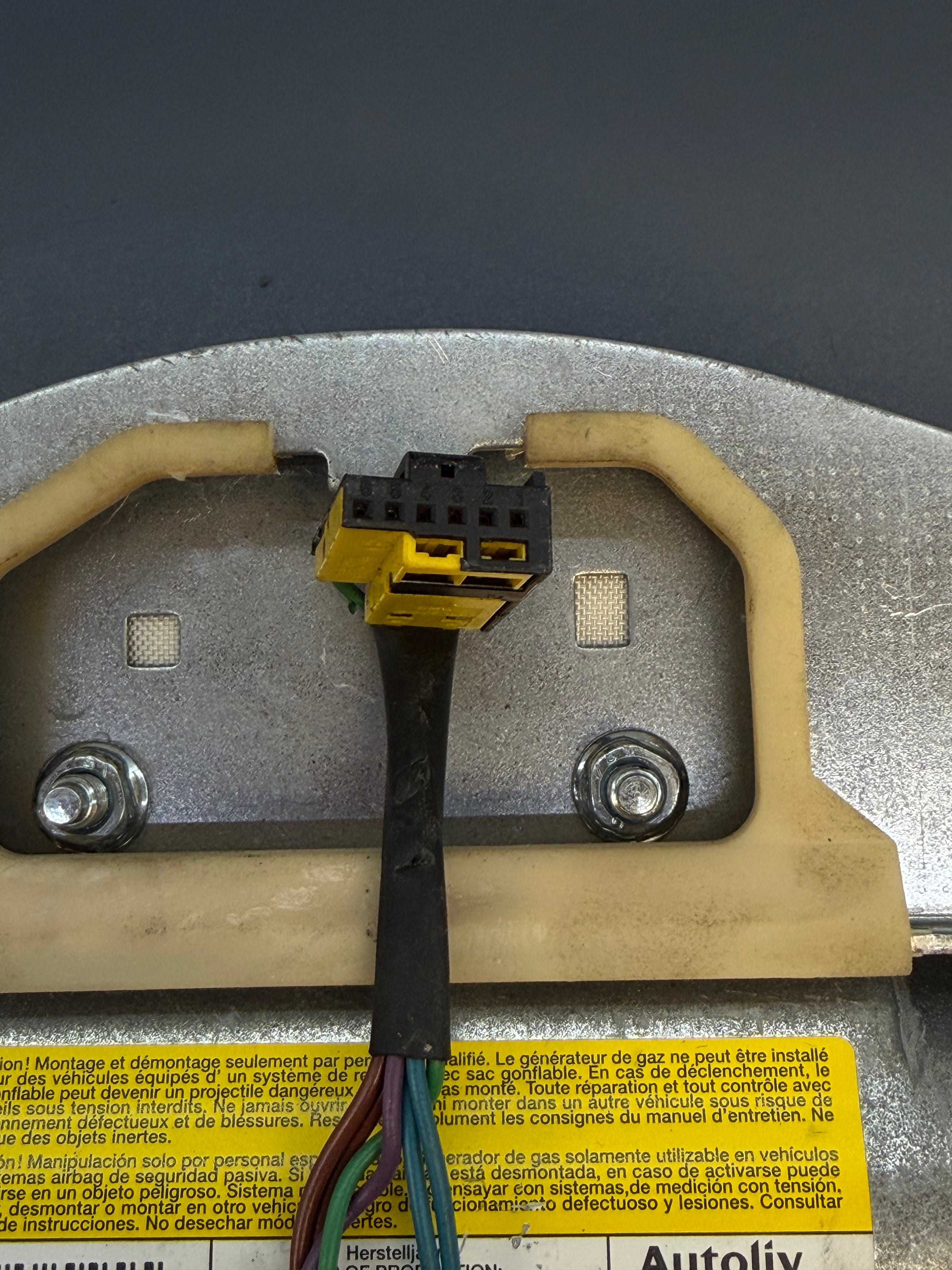 BMW E39 Steering Wheel Airbag 332228970048