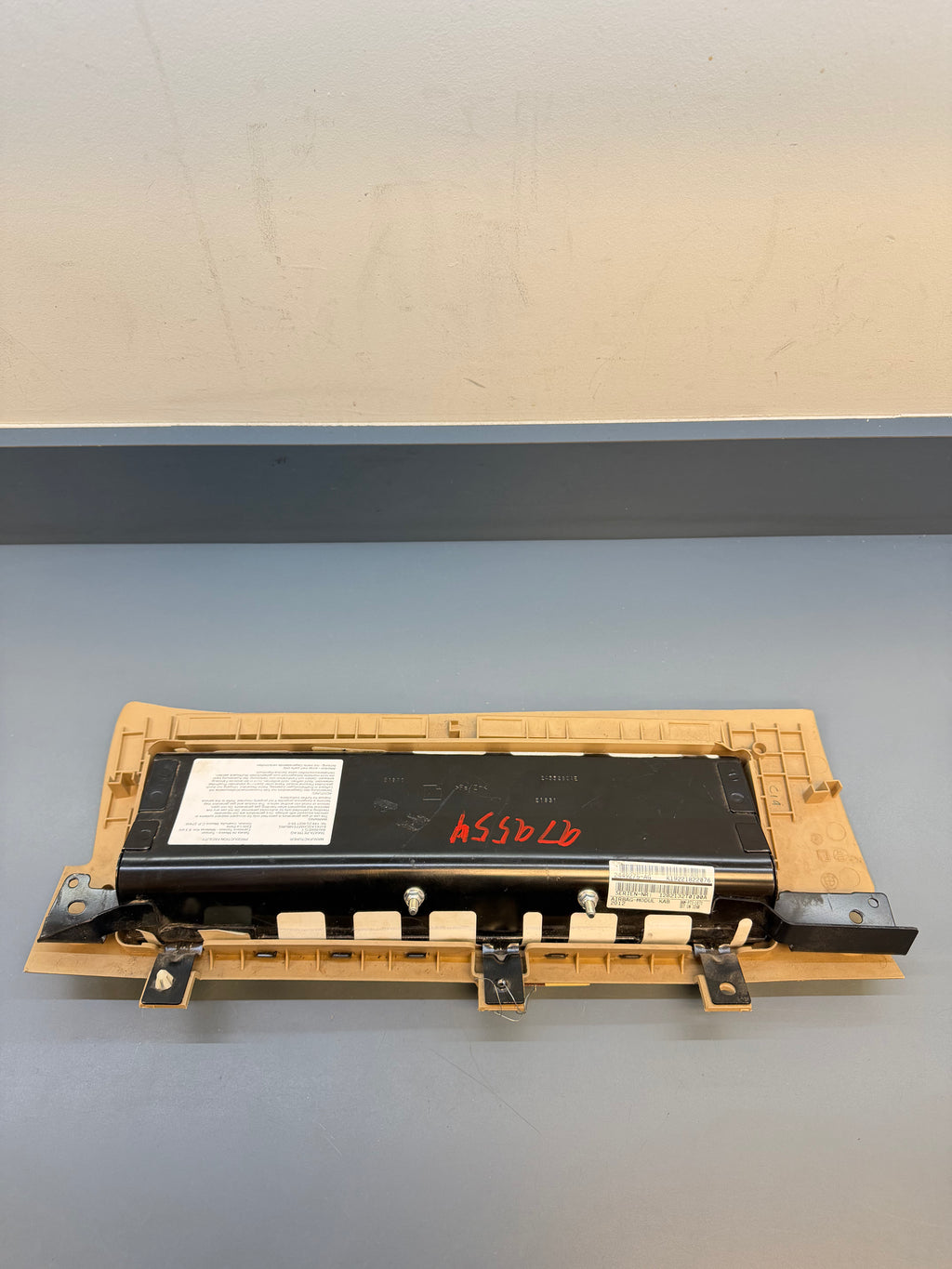 BMW F25 Left side Knees Airbag K19221822076