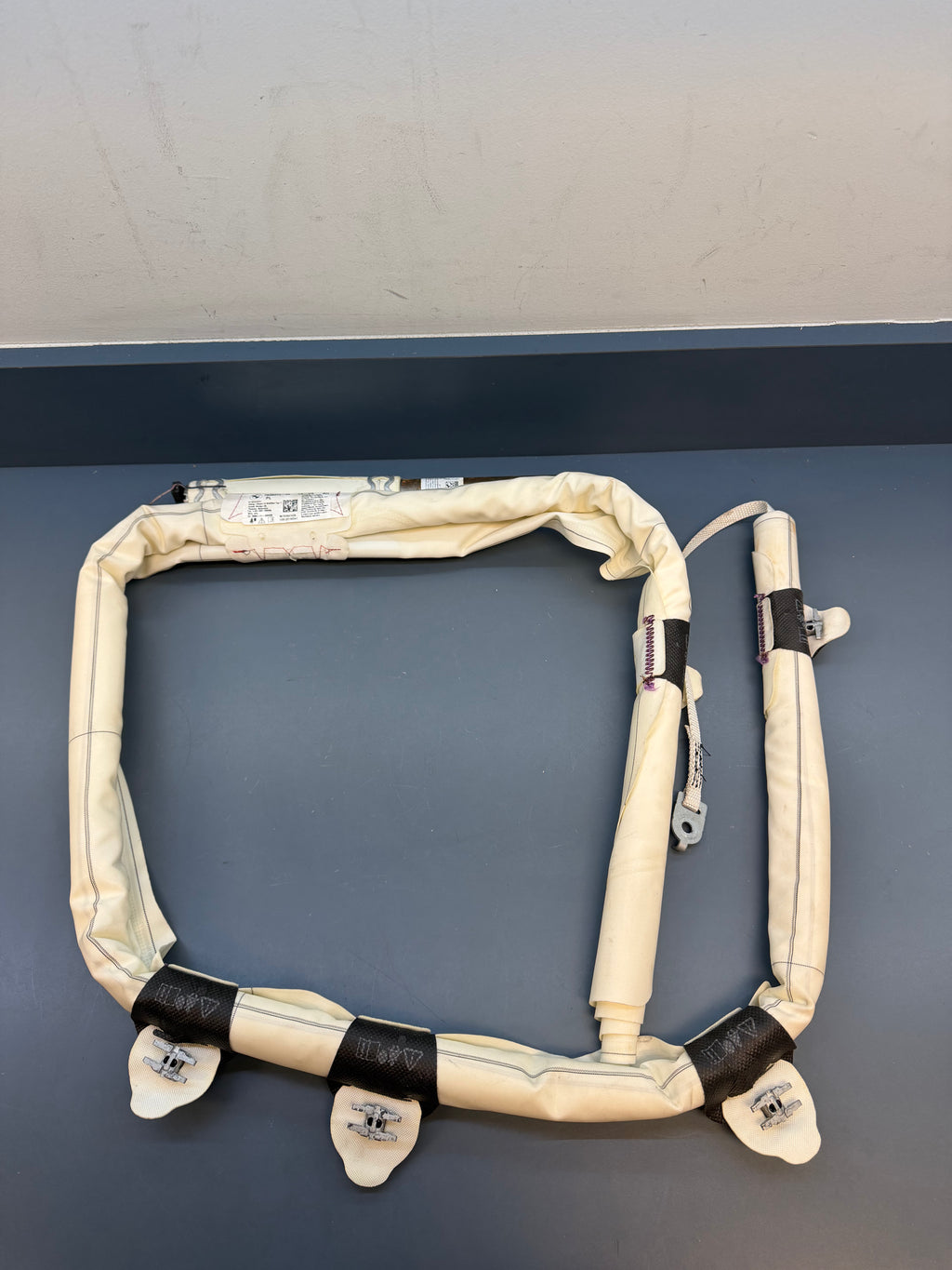 BMW F30 Right side Curtain Airbag 7239374-08