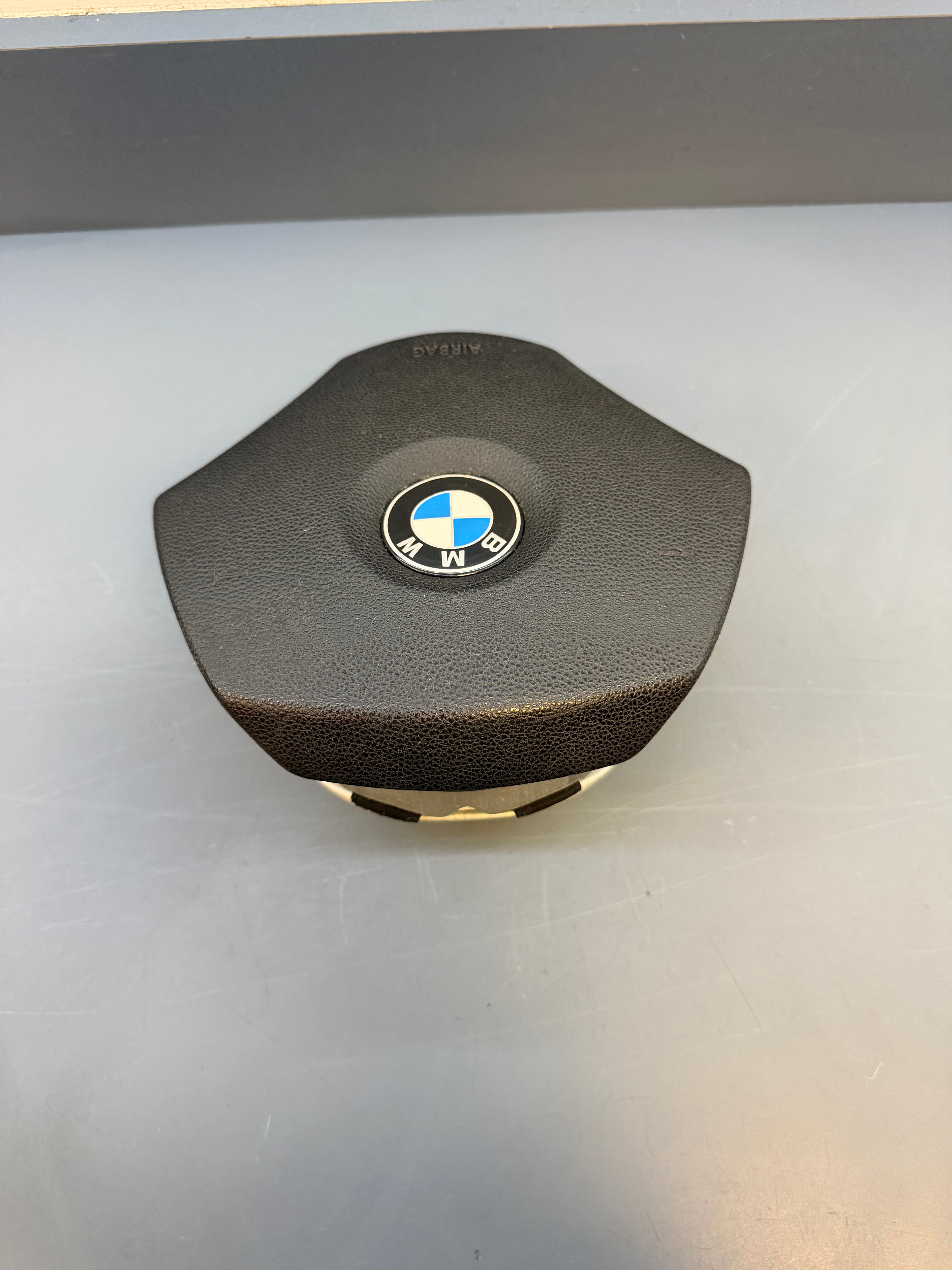BMW E90 Steering Wheel Airbag 33677983201V