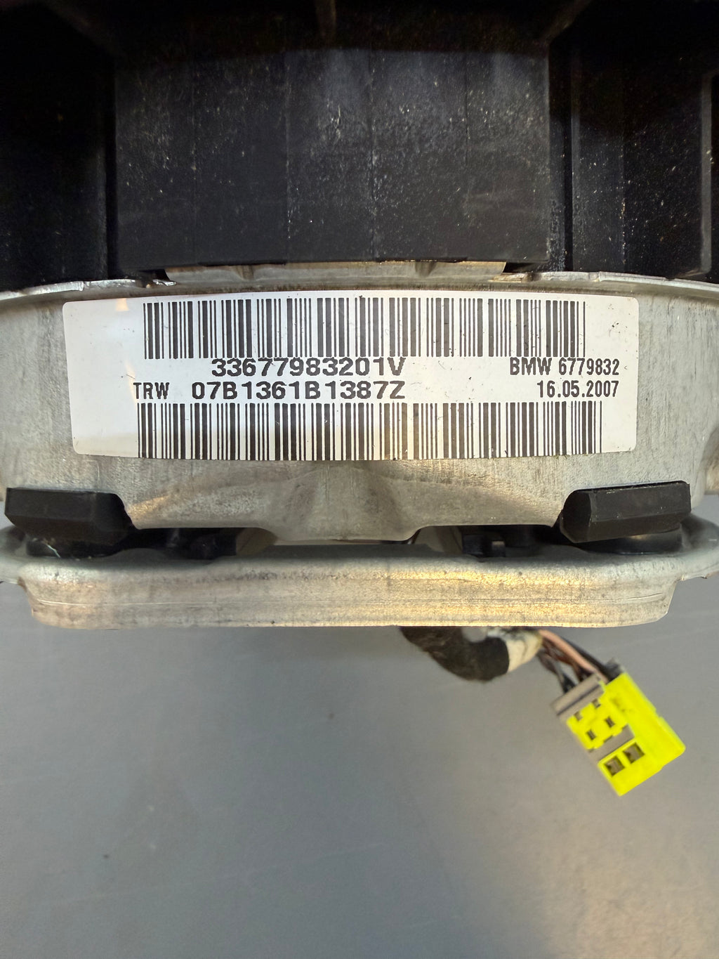 BMW E90 Steering Wheel Airbag 33677983201V