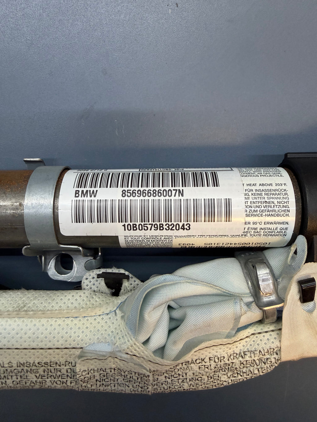 BMW E90 Right side Curtain Airbag 85696686007N